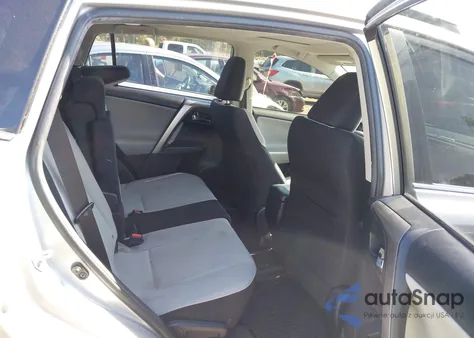 2018 Toyota Rav4 Xle from USA, damaged, VIN JTMRFREV6JD232935